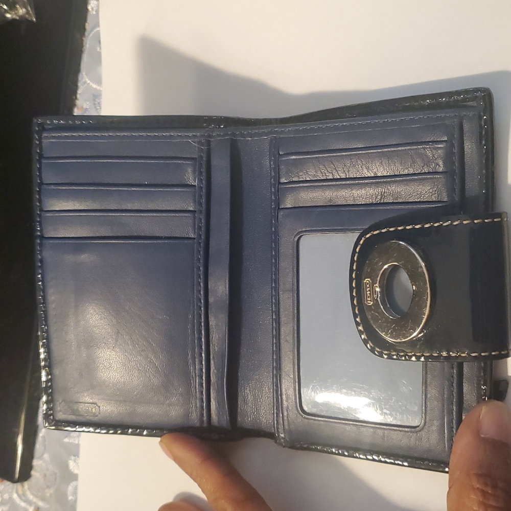 Coach Blue Patent Leather Wallet with Signature Gloss - Picture 4 of 7
